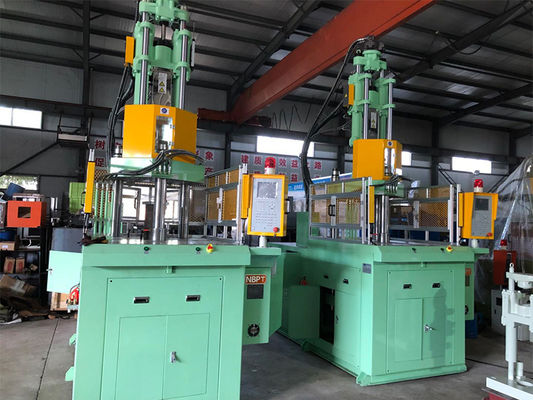 垂直高効率のローータリー垂直プラスチック注射鋳造機