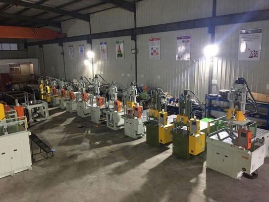垂直低圧プラスチック注射鋳造機 熱溶性結合機 PT-100DL