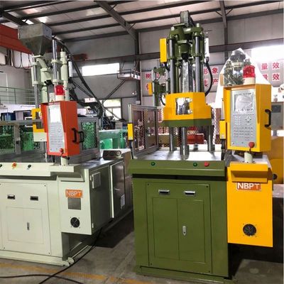 中国製 高品質 120トン 高品質 縦4列 ゴルフボールを作る注射機